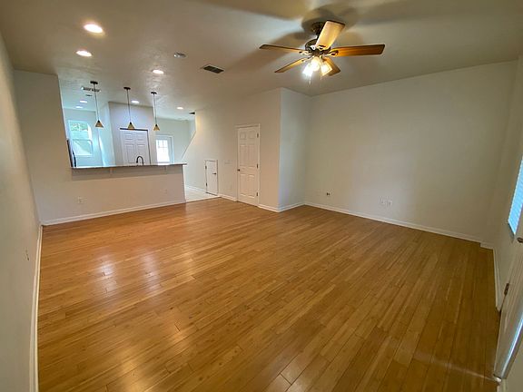 3rd image of 575 NW 26th Ave