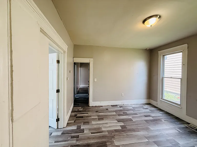 3838 Marvin Ave — Photo 6