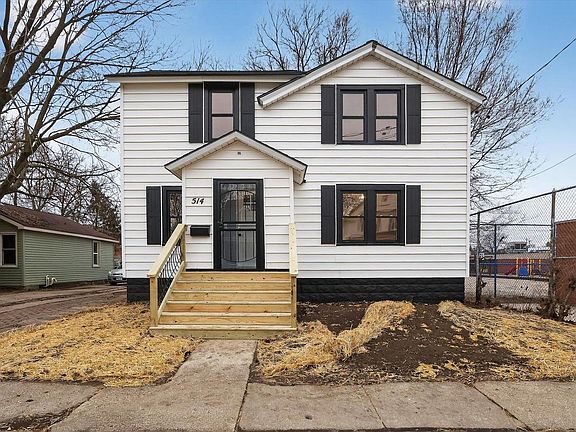 3rd image of 514 Locust Street