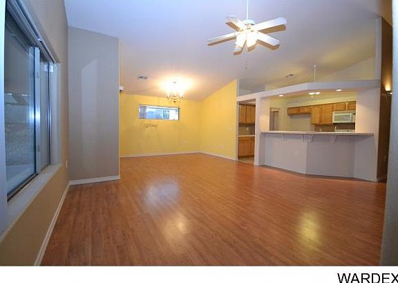 3rd image of 2093 Shadow Canyon Dr