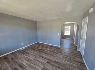 1108 S 11th St, Herrin, IL 62948