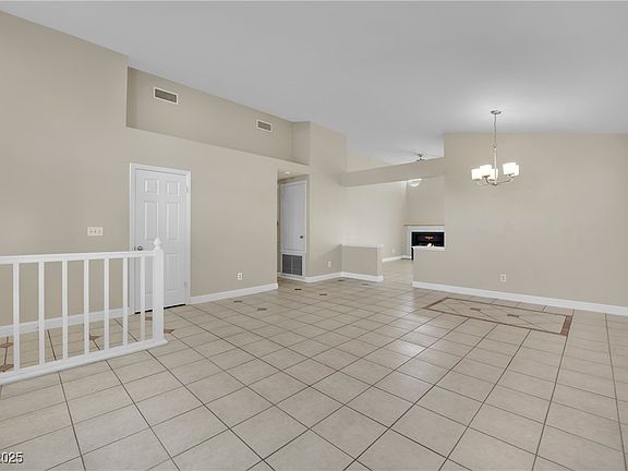 4th image of 9709 Peacock Hill Cir