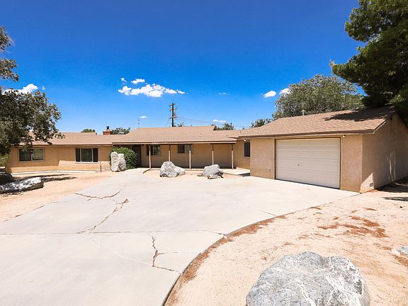 3rd image of 13113 E Avenue W Ave