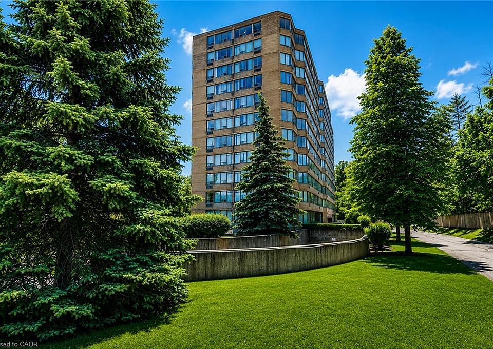 1st image of 3227 King St E #503
