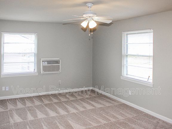 3rd image of 4725 Vista St