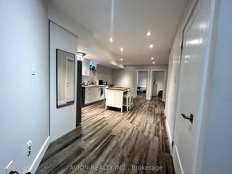 28 Monarchdale Ave #BASEMENT — Photo 6