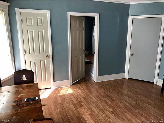 3rd image of 65 New Britain Ave