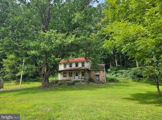 107 Bethesda Rd, Elverson, PA 19520
