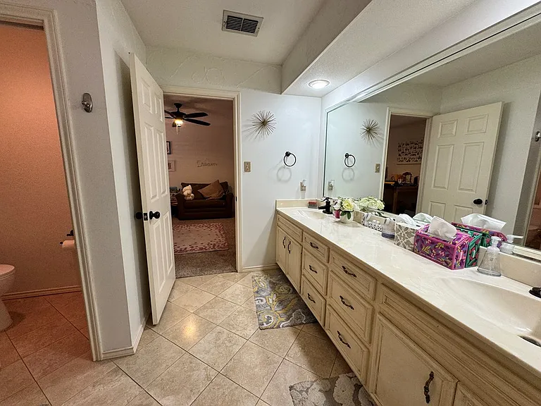 4117 Springfield Ct — Photo 24