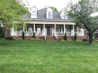 2416 Deerbourne Dr, Brentwood, TN 37027