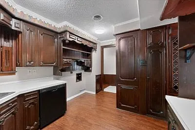1903 Skylark Dr — Photo 23