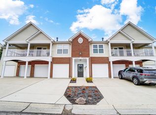 3614 Chestnut Park Ln, Cleves, OH 45002