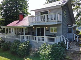 410 Lake Ridge Dr, Hiawassee, GA 30546