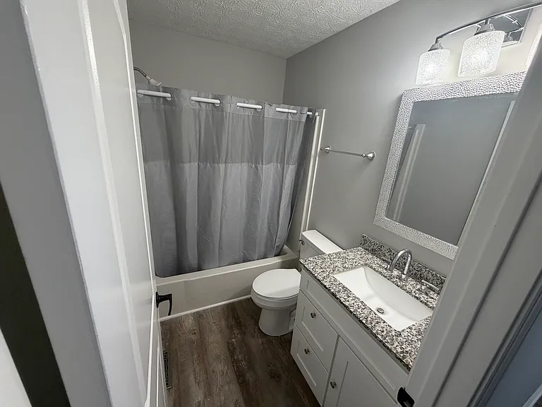 4816 Lady Jane Ave — Photo 3