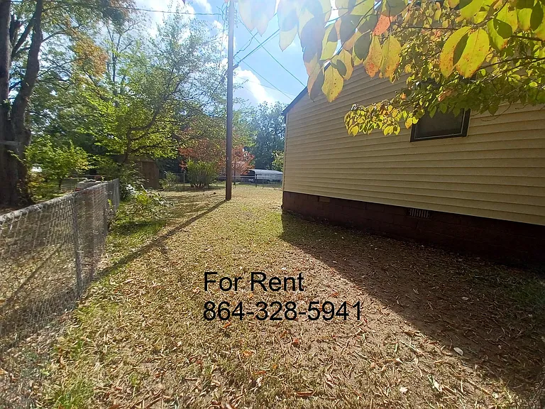 803 King St — Photo 9