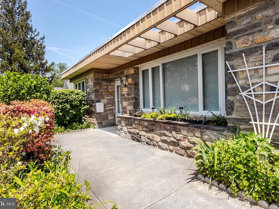 2161 Mary Ln, Broomall, PA 19008 | Zillow