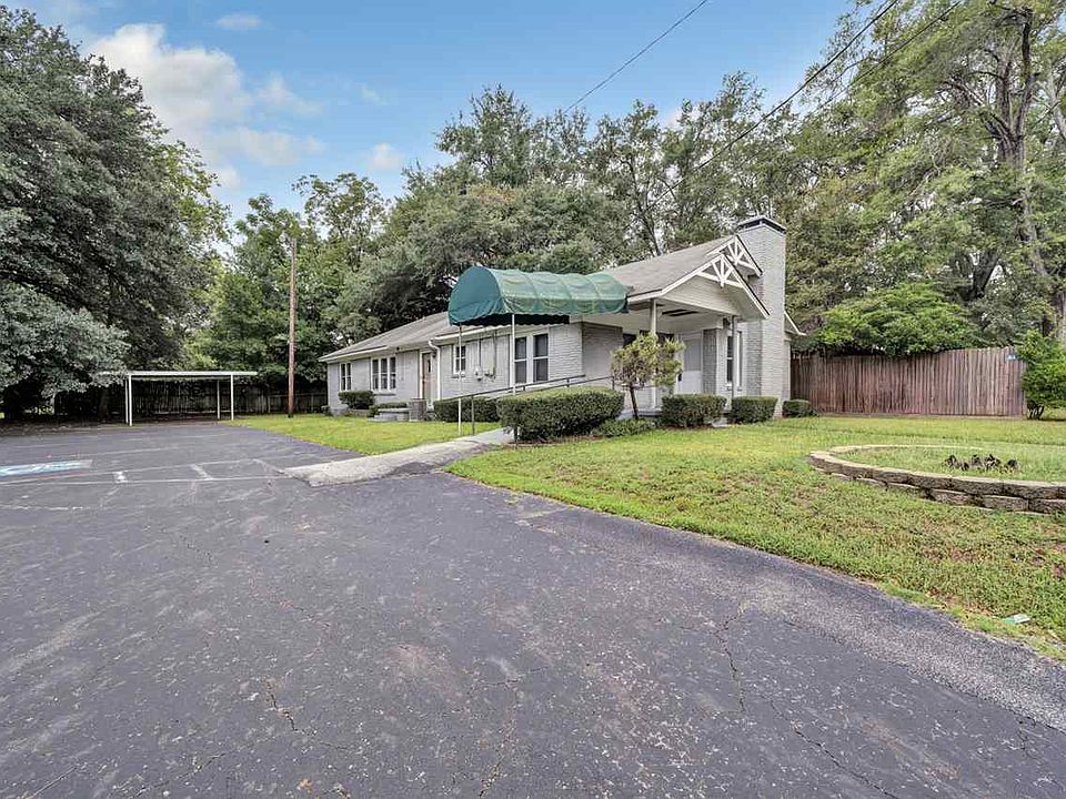 1st image of 908 W Duval St