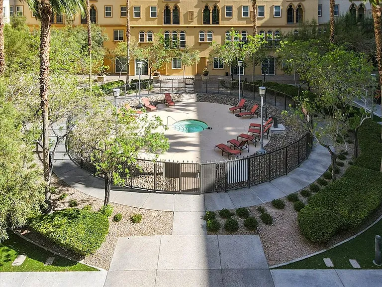 2405 W Serene Ave #535 — Photo 37