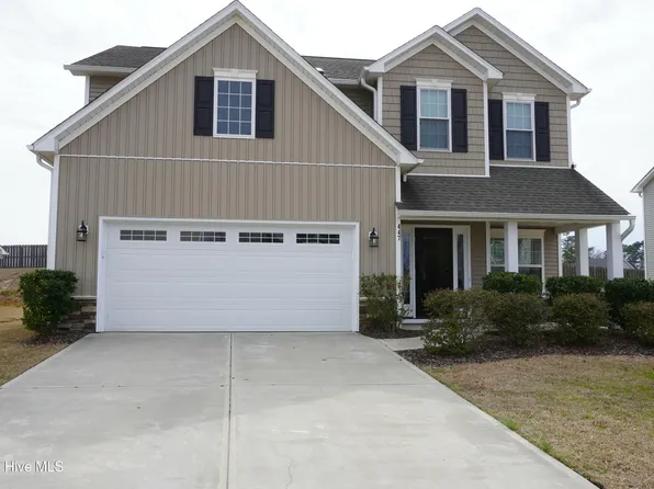 447 Avendale Drive, Rocky Point, NC 28457