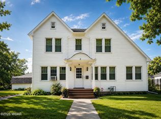 2 Runyan Ct, Lima, OH 45801