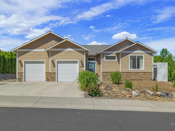 3954 Foothill Dr, Lewiston, ID 83501