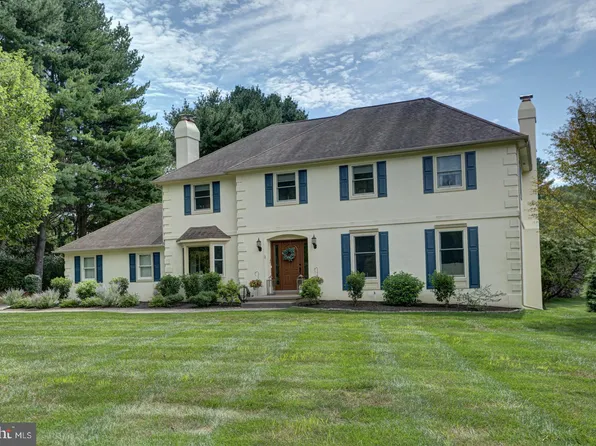 206 Wiltshire Dr, Kennett Square, PA 19348
