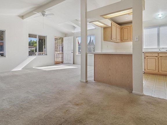 5th image of 324 Aileen Avenue