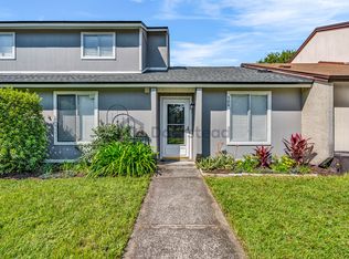 504 Aquatic Dr, Atlantic Beach, FL 32233