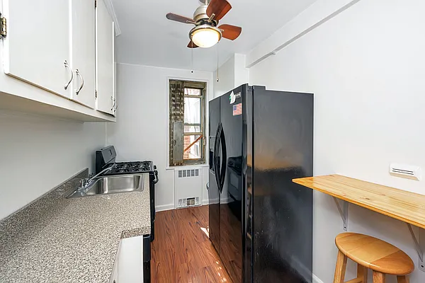 Sold by Douglas Elliman | media 29