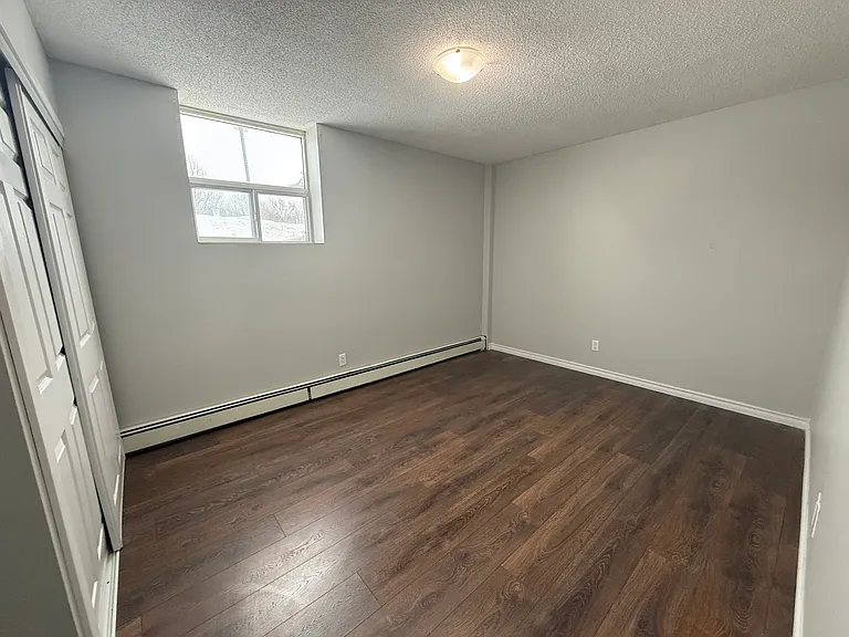 704 Canboro Rd — Photo 13