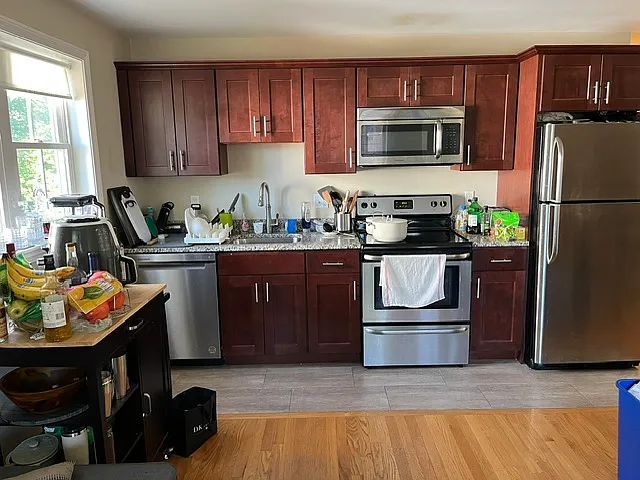 159 Summer St #1 — Photo 3