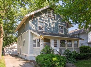 707 36th St, Des Moines, IA 50312