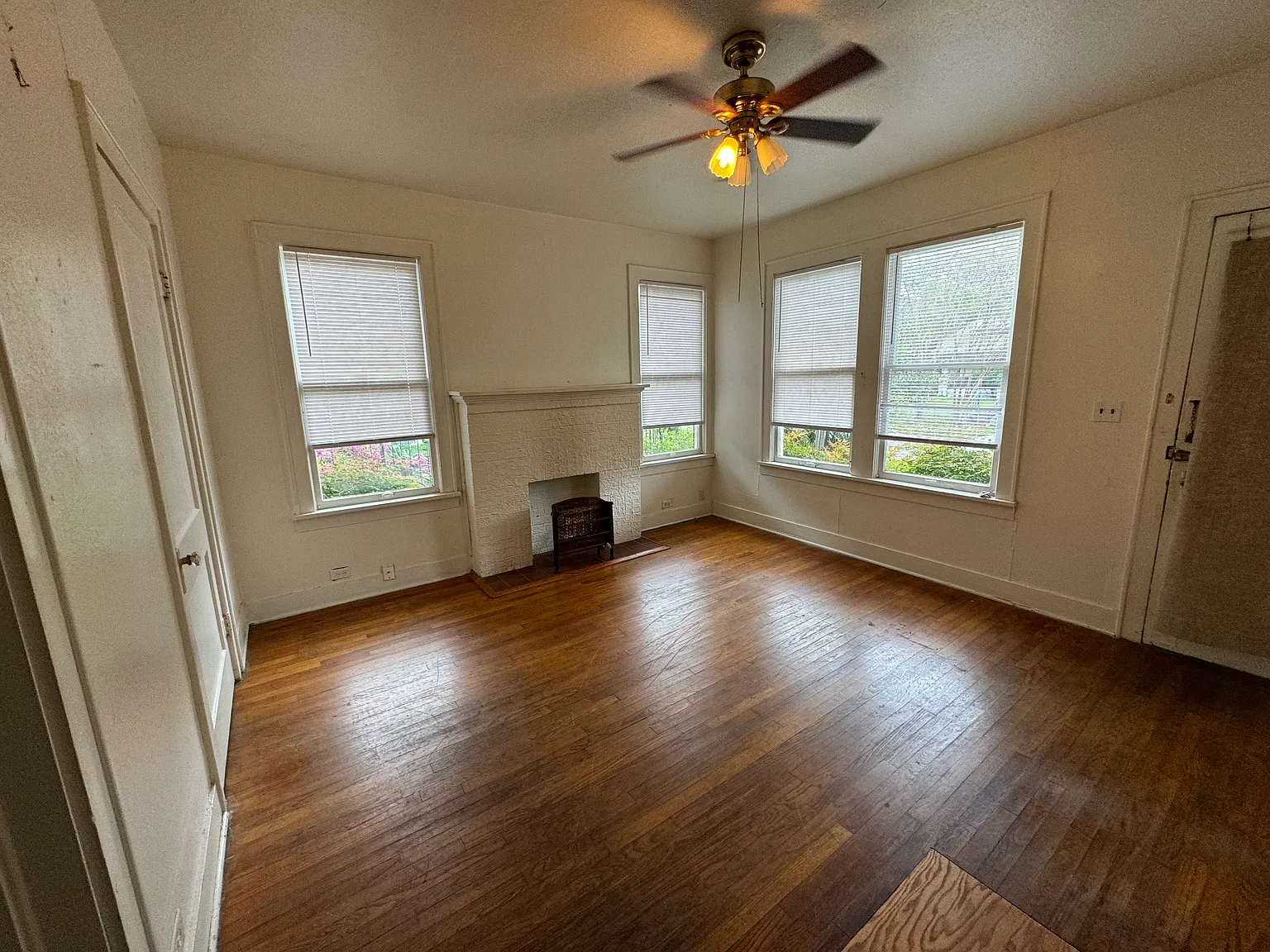 1 bed, 900 sqft, $700 — Photo 4