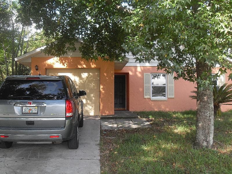 1st image of 14 S Hart Blvd