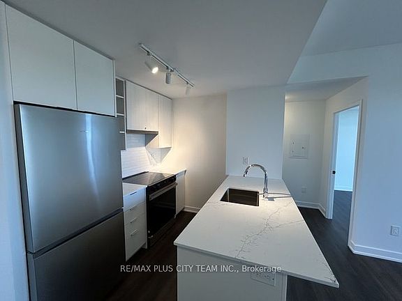 5th image of 2075 Lakeshore Rd #2301