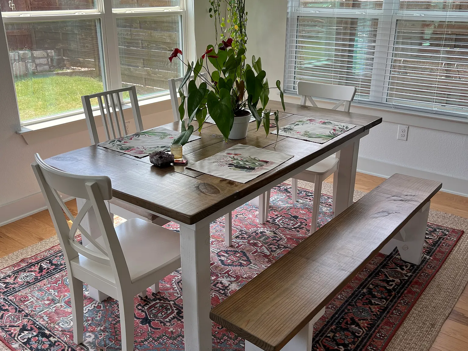 3 bed, 2.5 bath, 1884 sqft, $2,600 — Photo 2