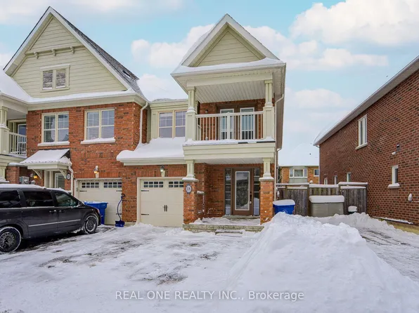 18 Latitude Ln, Whitchurch Stouffville, ON L4A 0T1