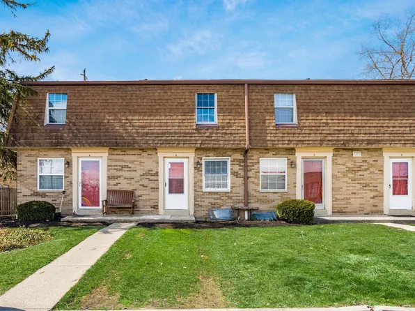 5732 Beechcroft Rd APT B, Columbus, OH 43229