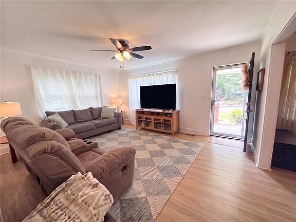 5th image of 710 Oneal St