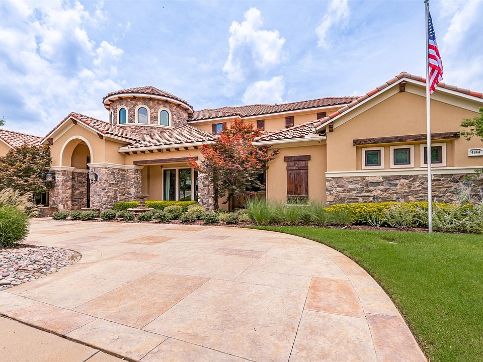 1st image of 4744 Byron Cir