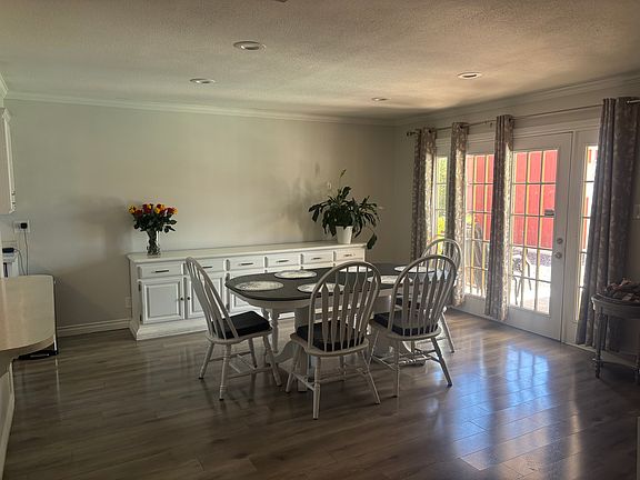 5th image of 6913 Creekside Ln