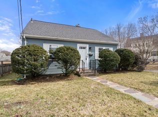 2 Bancroft St, Maynard, MA 01754