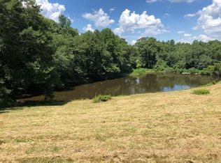 665 Cedar Rock Rd, Hoschton, GA 30548