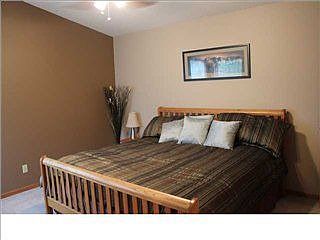 4th image of 741 S Dublin Dr