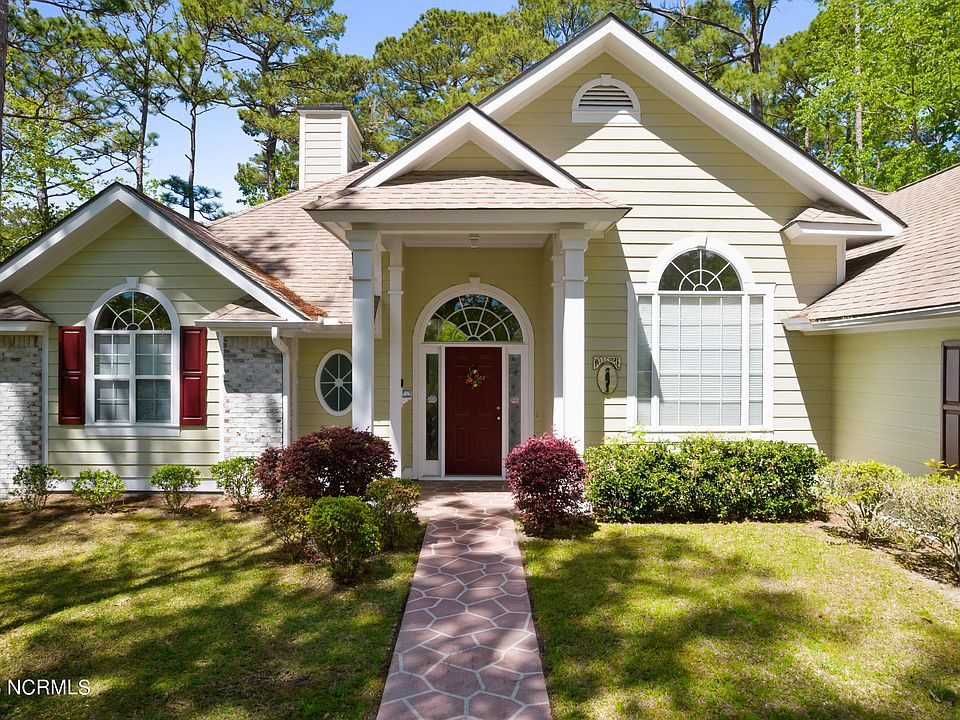 15 Inlet Place, Carolina Shores, NC 28467 Zillow