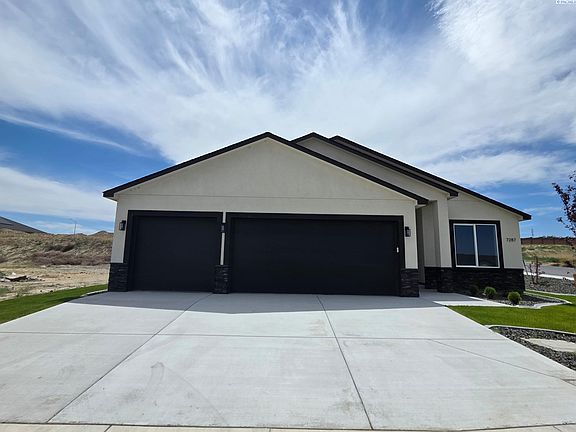 3rd image of 7287 W 30th Ave