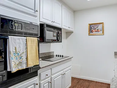 1 Bedroom/ 1 Bath