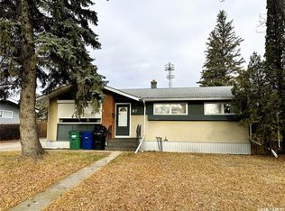 87 Tucker Cres, Saskatoon, SK S7H3H7