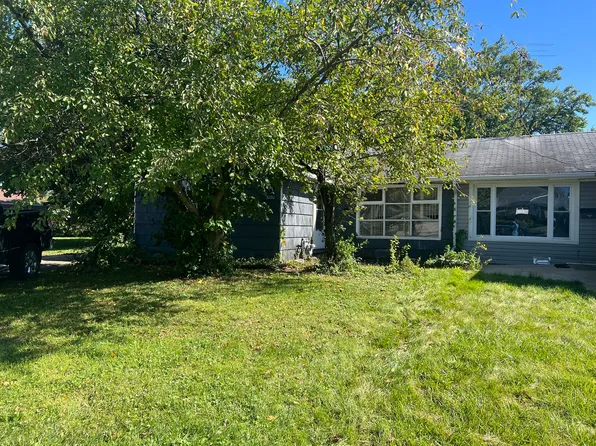 3220 Hendricks Rd, Robbins, IL 60472