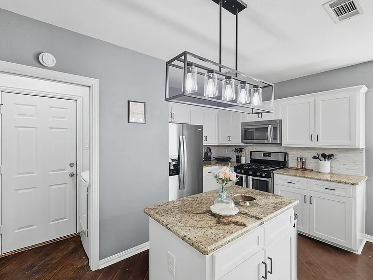 537 Purdue Dr — Photo 19